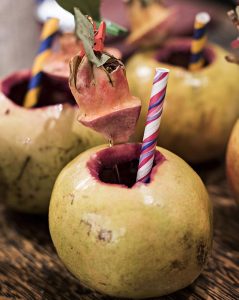 singani-63-cocktail-in-granada-fruit